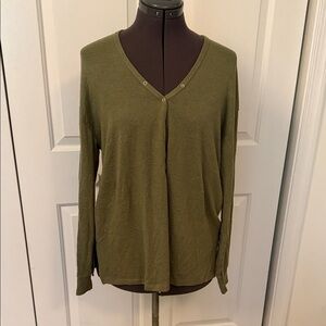 Abercrombie & Fitch Olive V-Neck Sweater